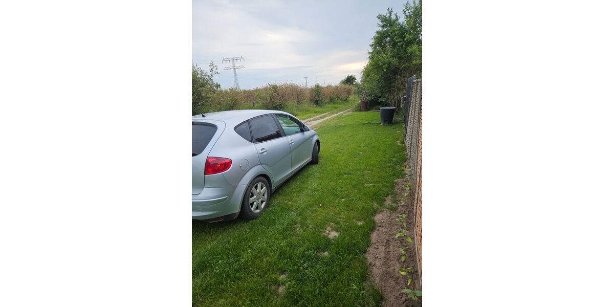 Seat Altea 231.000 km 2.450 &euro; Güstrow 18273