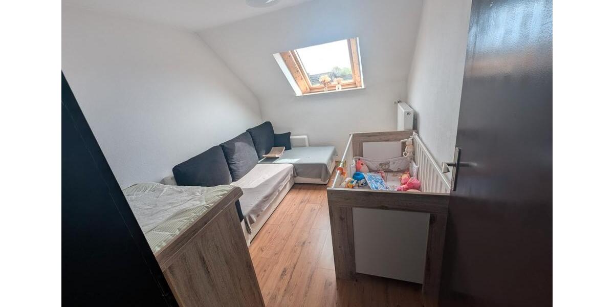 Dachgeschoßwohnung Versmold - 4 Zimmer, 62 m&sup2;, 335&euro; | Angebot:26413928