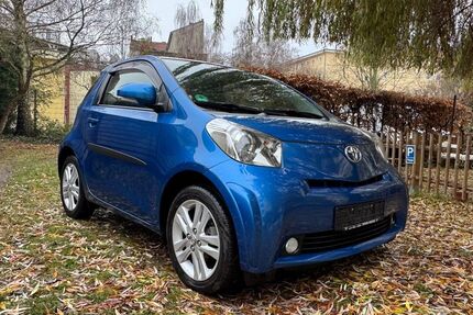 Toyota IQ 55.600 km 8.900 € Berlin 10999