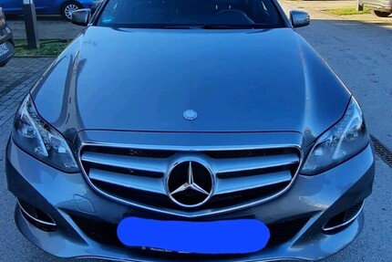 Mercedes-Benz E 220 115.000 km 18.900 € Sauerlach 82054