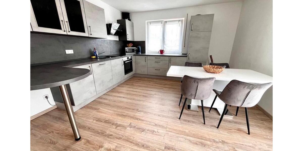 Etagenwohnung Mallersdorf-Pfaffenberg Pfaffenberg - 3 Zimmer, 80 m&sup2;, 850&euro; | Angebot:26416447