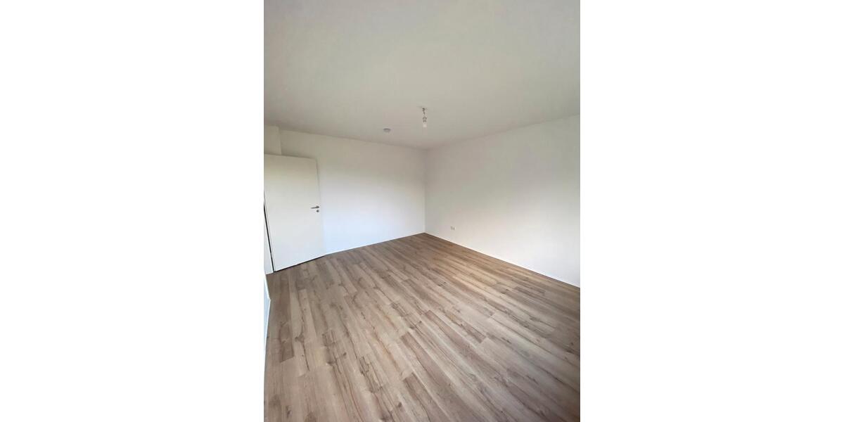 Etagenwohnung Bergen - 4 Zimmer, 82 m&sup2;, 129.000&euro; | Angebot:27097430