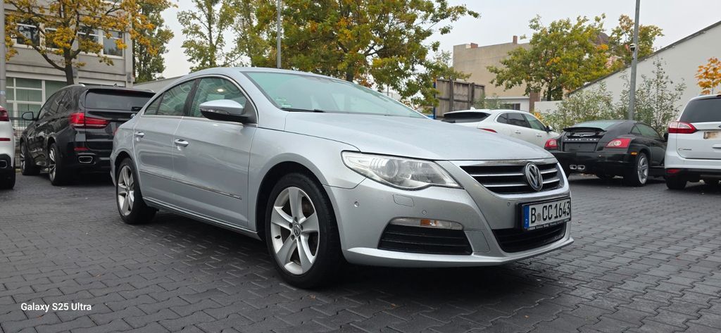 VW Passat 178.443 km 6.999 € Berlin 13581