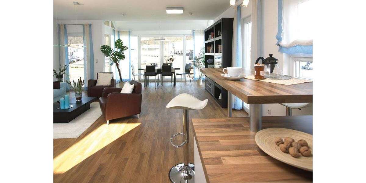 Mehrfamilienhaus, Wohnhaus Kreuztal - 8 Zimmer, 216 m&sup2;, 485.000&euro; | Angebot:26155751