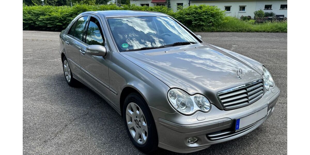 Mercedes-Benz C 200 178.500 km 3.990 &euro; Gaggenau 76571
