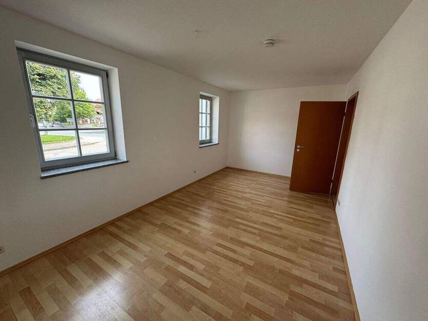 FBC - Charmante 3,5-Zimmer-EG-Wohnung mit Terrasse, Hobbyraum, Garten & 2 Stellplätzen in Jesenwang