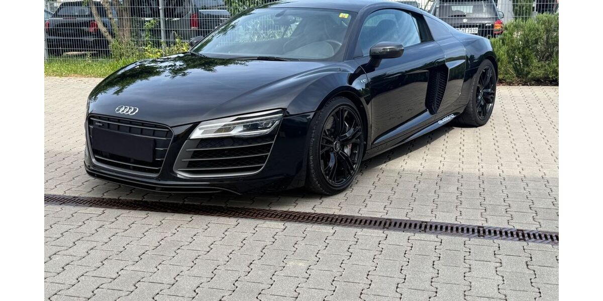 Audi R8 42.900 km 113.300 &euro; Bad Krozingen 79189