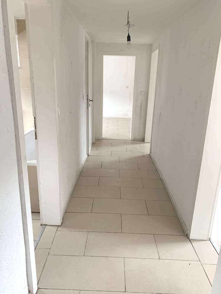 Wohnung zum Mieten in Duisburg 340 € 50 m²