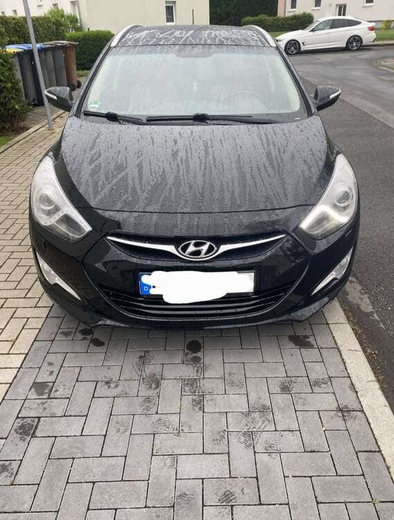 Hyundai i40 204.000 km 5.000 € Hürth, Rheinland 50354