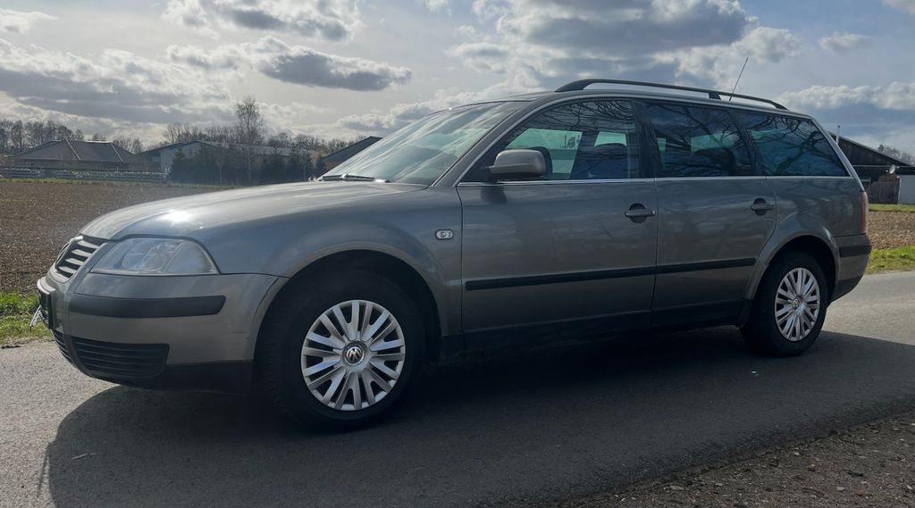 VW Passat 262.500 km 2.399 &euro; Adelheidsdorf 29352