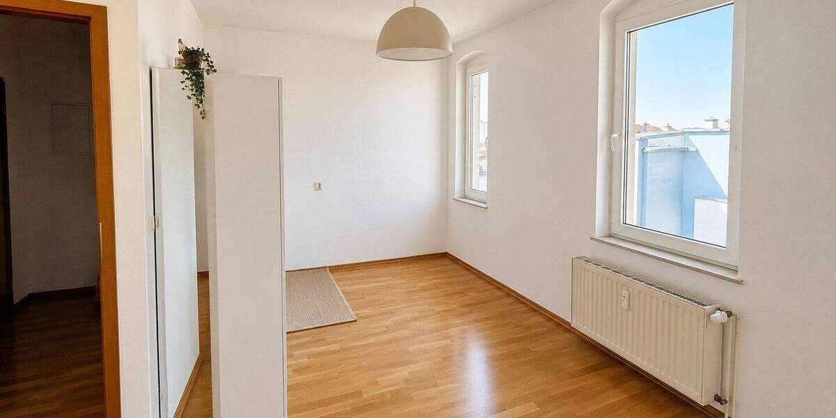 Etagenwohnung Halle (Saale) Paulusviertel - 1 Zimmer, 45 m&sup2;, 440&euro; | Angebot:26897642