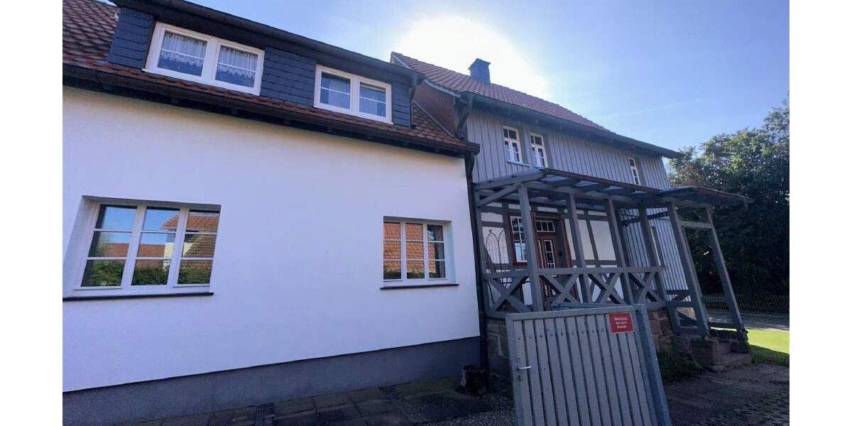 Mehrfamilienhaus, Wohnhaus Friedland-Lichtenhagen Lichtenhagen - 8 Zimmer, 222 m&sup2;, 235.000&euro; | Angebot:25670416
