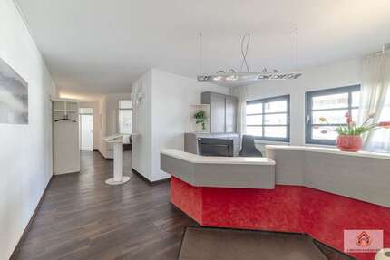 Büro in Wuppertal 229.000 € 155 m²
