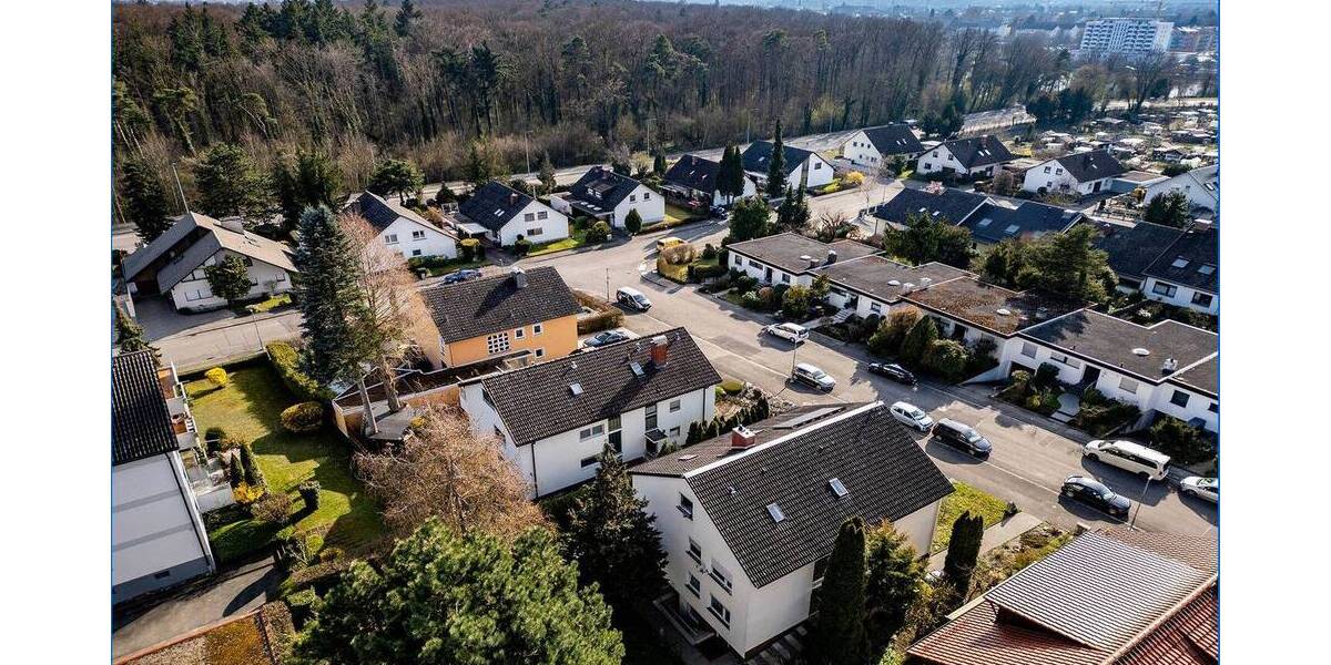 Etagenwohnung Singen (Hohentwiel) Singen - 4 Zimmer, 121 m&sup2;, 390.000&euro; | Angebot:26293183