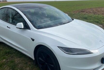 Tesla Model 3 72.000 km 36.299 &euro; Karlstadt 97753
