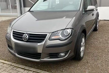 VW Touran 198.500 km 5.499 &euro; Weisweil 79367