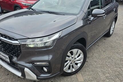 Suzuki (SX4) S-Cross 80.044 km 17.990 &euro; Isterberg 48465