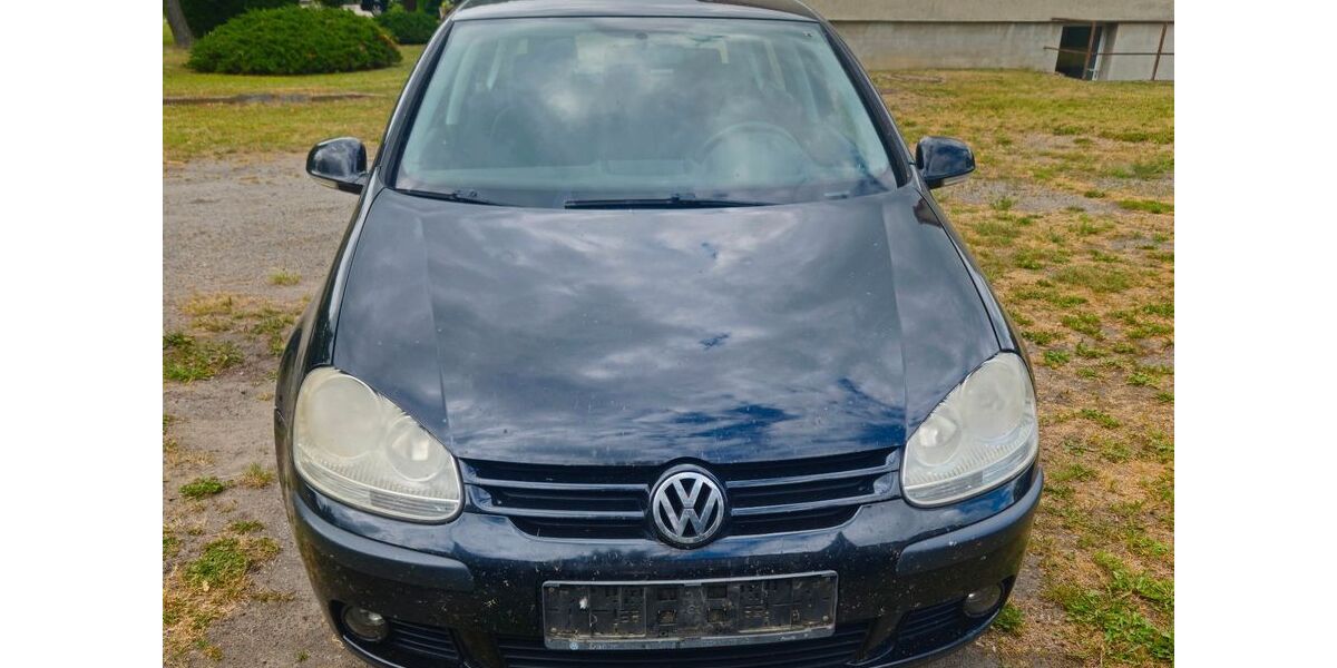 VW Golf 367.104 km 900 &euro; Letschin 15324