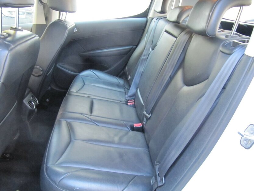 Peugeot 308 Platinum+ Klma+Insp+ TÜV + NEU + 230.447 km 3.435 € Schwalbach/Taunus 65824