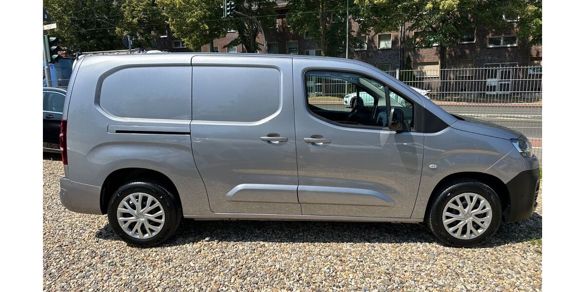 Citroen Berlingo 46.000 km 14.800 &euro; Duisburg 47138