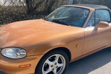 Mazda MX-5 63.000 km 10.900 &euro; München 80802
