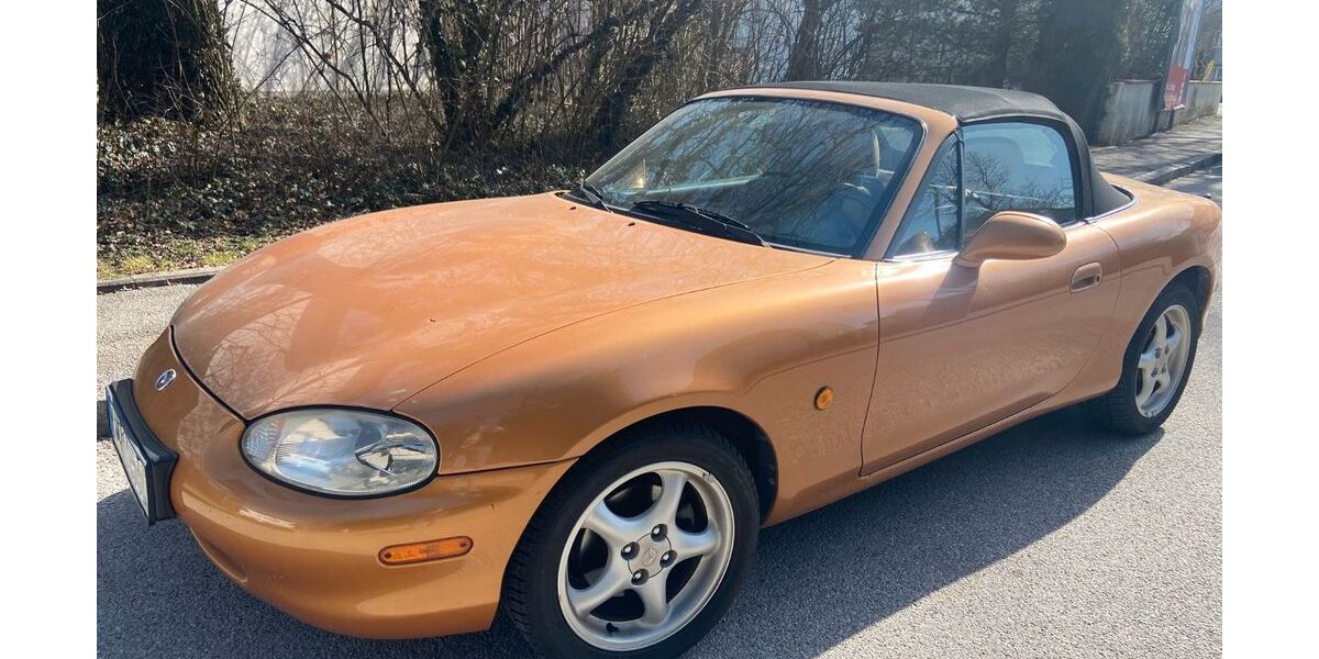 Mazda MX-5 63.000 km 10.900 &euro; München 80802