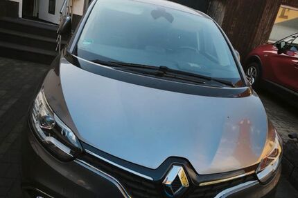 Renault Scenic 32.900 km 12.990 &euro; Duisburg 47178