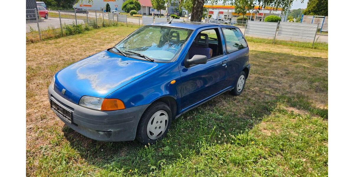 Fiat Punto 38.831 km 750 &euro; Neuenstadt am Kocher 74196