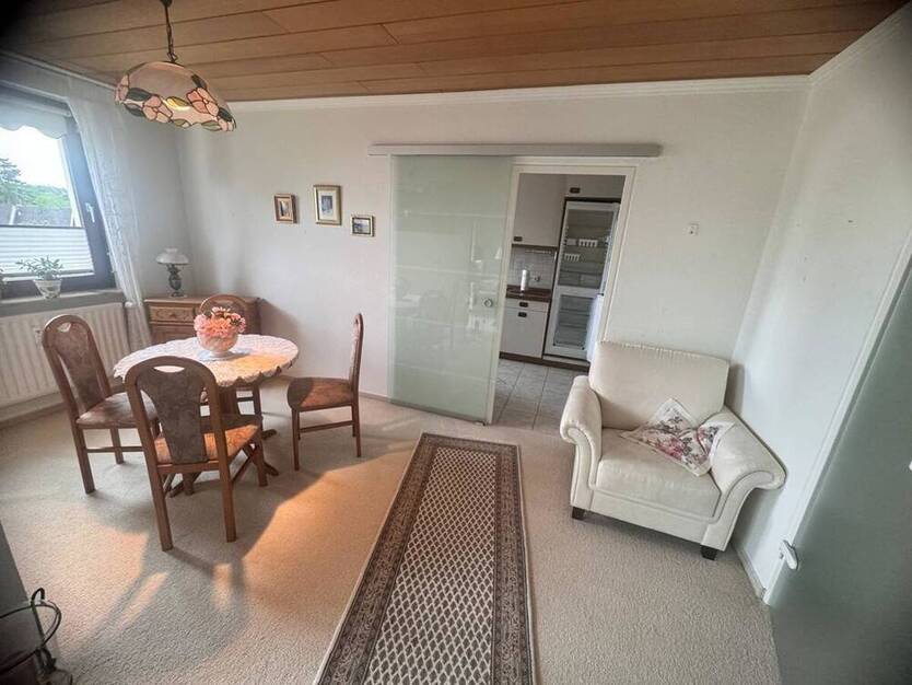 4,5-Zi.-Eigentumswohnung mit gr. Balkon und Pkw-Außenstellplatz in Bad Schwartau (Mühlenteich)