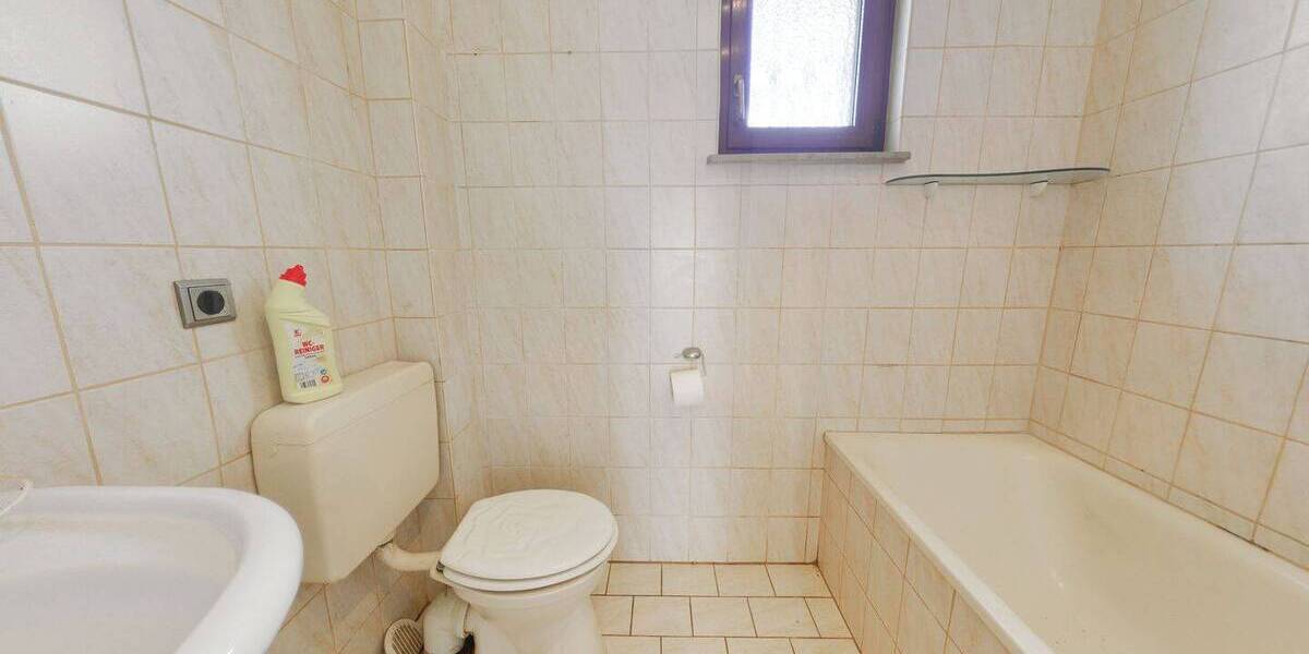 Einfamilienhaus Bad Nauheim Steinfurth - 6 Zimmer, 165 m&sup2;, 349.000&euro; | Angebot:26433190