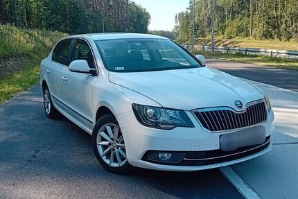 Skoda Superb 320.000 km 9.700 &euro; Mescherin 16307