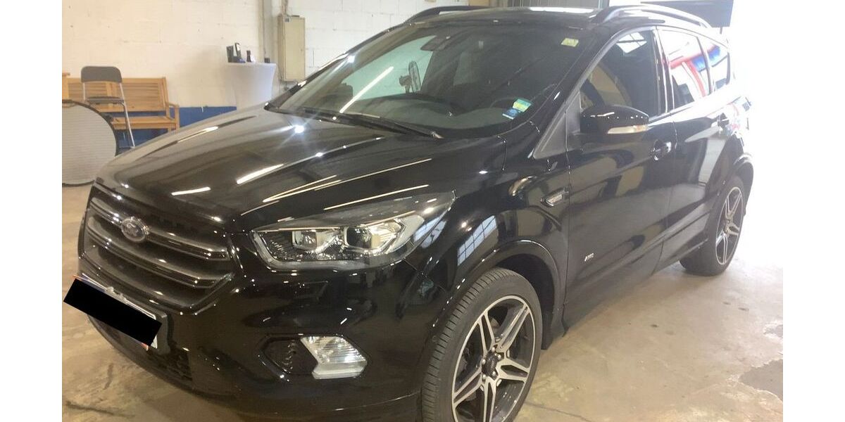 Ford Kuga 35.538 km 21.390 &euro; Freyung 94078