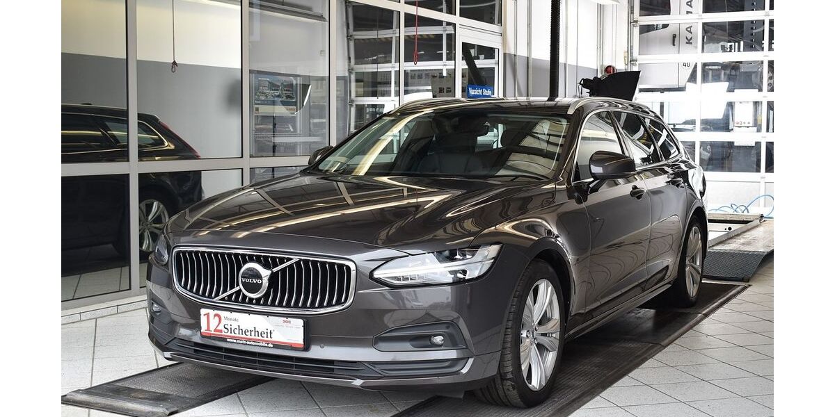 Volvo V90 116.366 km 28.300 &euro; Bad Friedrichshall 74177