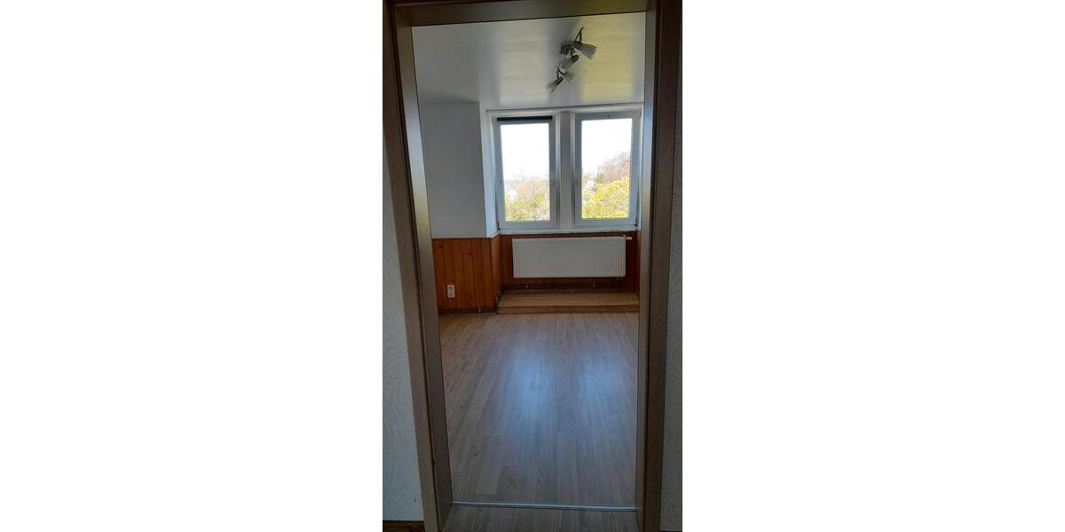 Etagenwohnung Kirchhain - 3 Zimmer, 74 m&sup2;, 1.070&euro; | Angebot:26227365