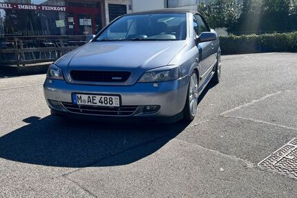 Opel Astra 138.636 km 7.000 &euro; München 81476