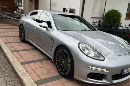 Porsche Panamera 133.000 km 27.600 &euro; Venningen 67482