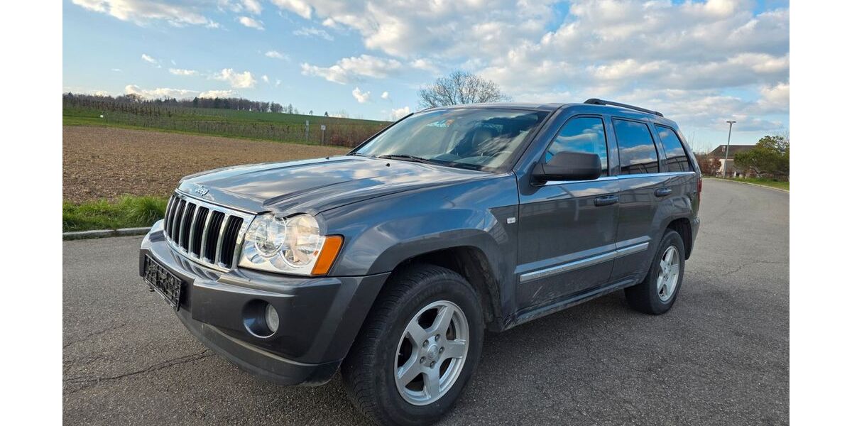 Jeep Grand Cherokee 261.000 km 5.900 &euro; BÜSINGEN 78266