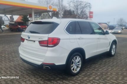 BMW X5 199.426 km 25.800 &euro; Burgstädt 09217