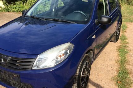 Dacia Sandero 138.573 km 1.750 &euro; Bad Arolsen 34454