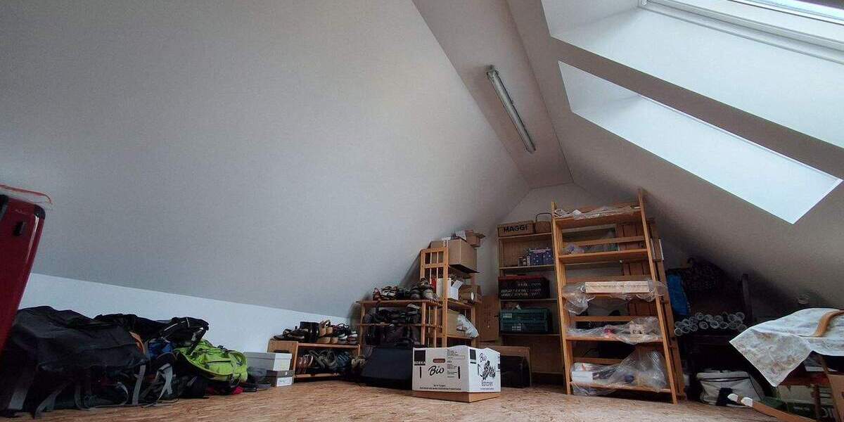 Einfamilienhaus Neuruppin - 5 Zimmer, 170 m&sup2;, 1.600&euro; | Angebot:25819994