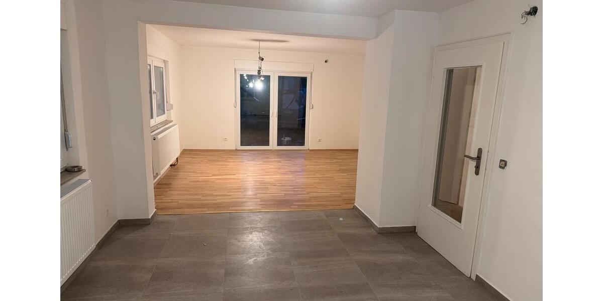 Wohnung in Lippach Westhausen 1100€ kalt 4 zimmer