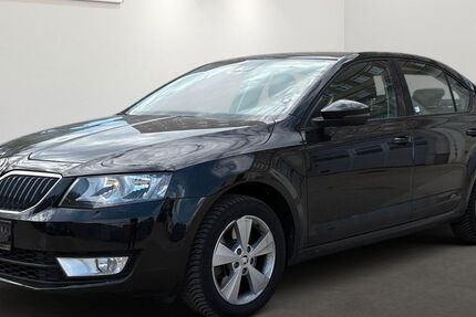 Skoda Octavia 121.680 km 7.599 &euro; Berlin 12681