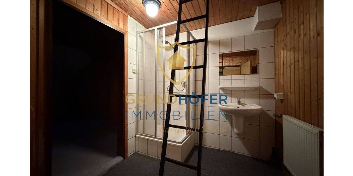 Reihenmittelhaus Wilhelmshaven Innenstadt - 1 Zimmer, 221 m&sup2;, 220.000&euro; | Angebot:25671923