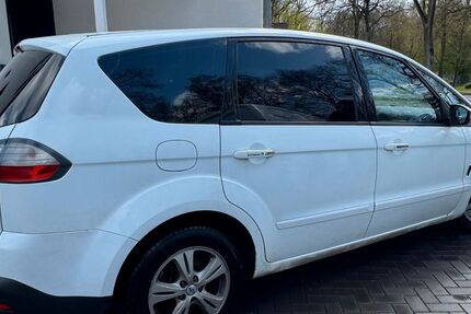 Ford S-Max 249.850 km 3.200 &euro; Gladbeck 45966