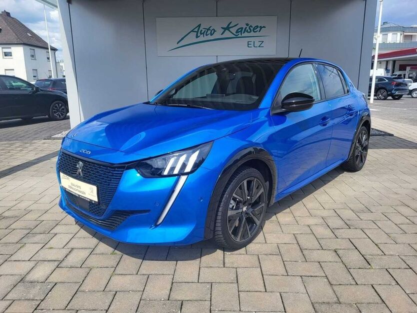 Peugeot 208 23.400 km 22.690 € Elz 65604