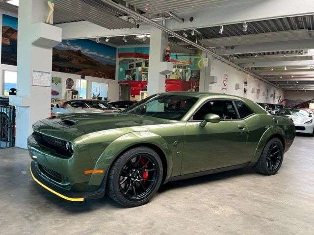 Dodge Challenger 4.390 km 76.900 &euro; München 81677