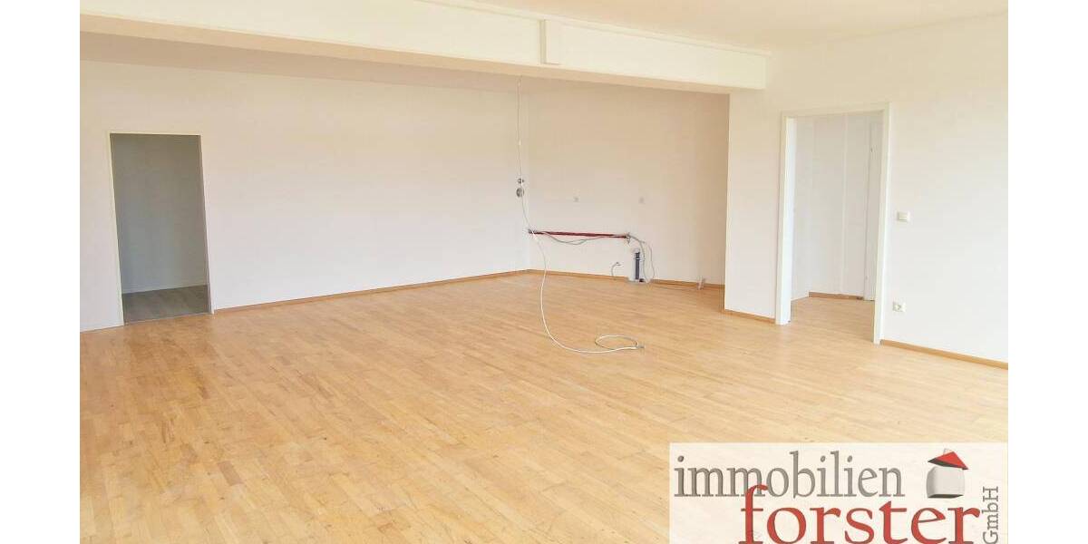 Gewerbeobjekt Weilheim - 4 Zimmer, 125 m&sup2;, 860&euro; | Angebot:24026718