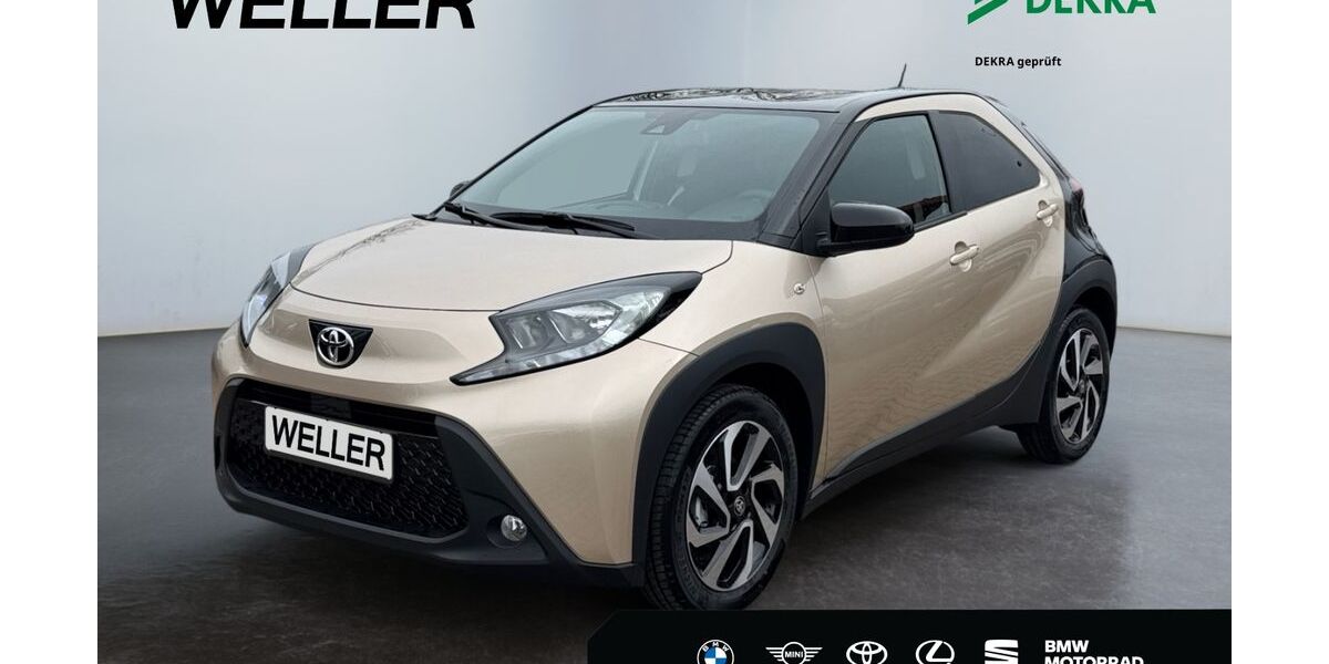 Toyota Aygo (X) 9.325 km 15.990 &euro; Bielefeld 33609