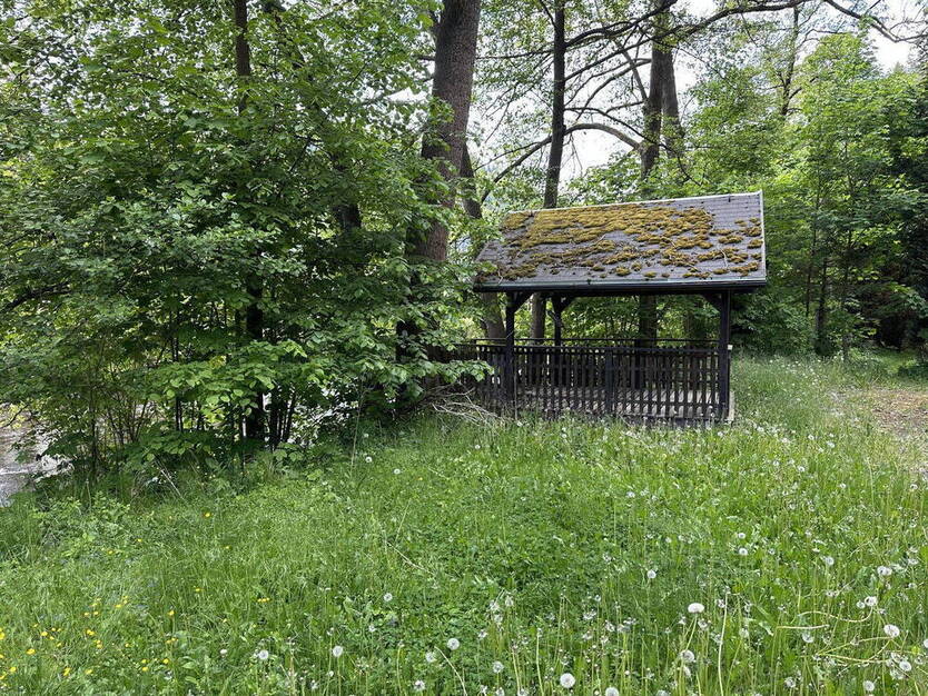 Provisionfrei! Schwarzburg, Mehrfamilienhaus direkt am Fluss