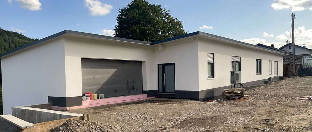 Wohnung zum Mieten in Wiehl 1.450 € 142 m²